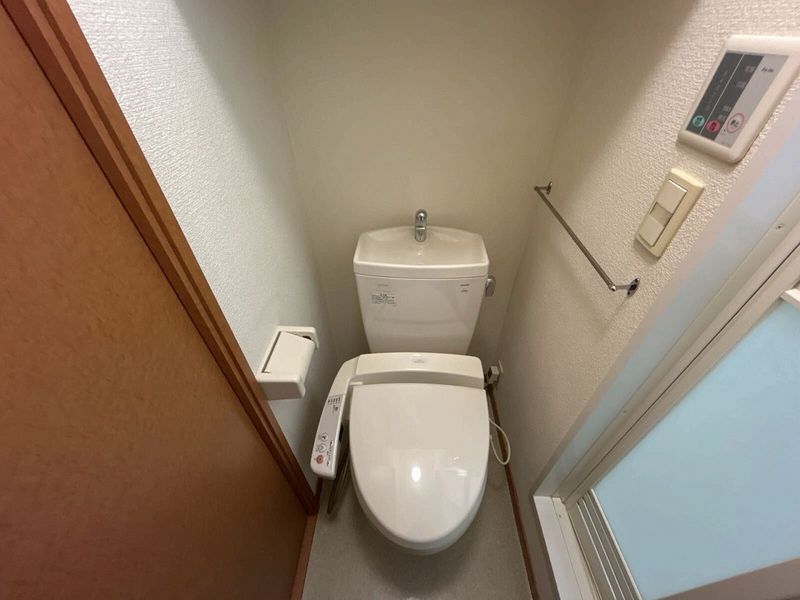 レオパレスクレールセリシエ トイレ