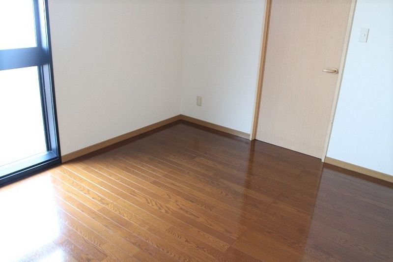 レオパレスＧＲＥＥＮ・ＶＩＥＷ 居間