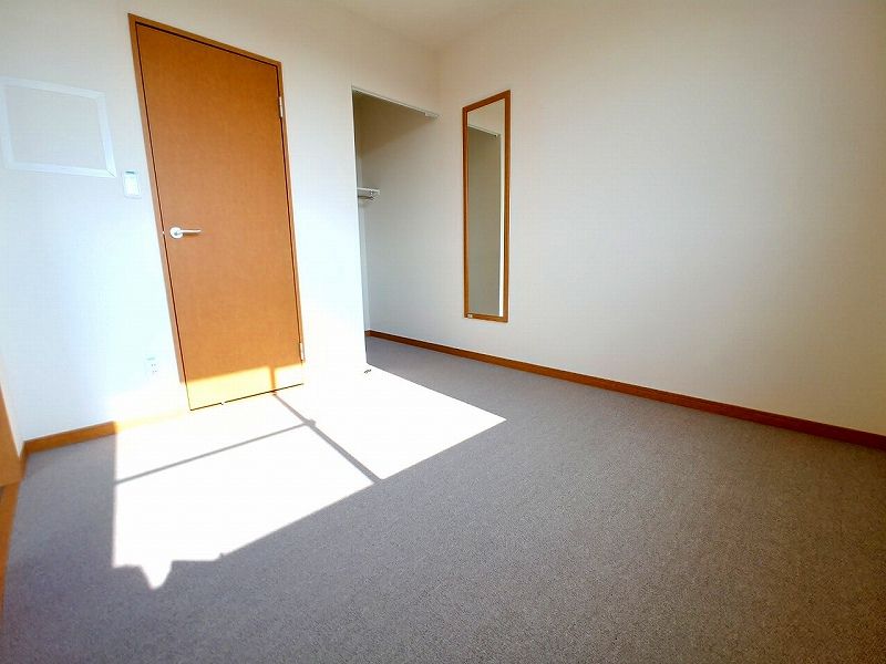 レオネクストわかば 居間