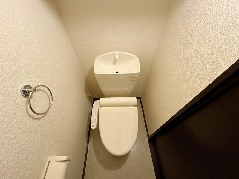 レオネクストサンハイムかわなか トイレ