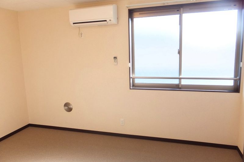 レオネクストグランドソレイユ 居間