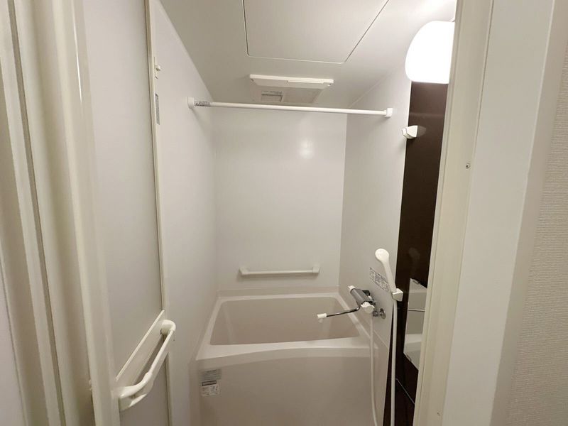 CLEINO Oki Phòng tắm