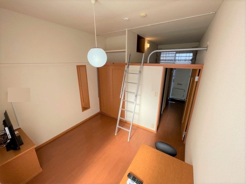 レオパレスローズＢ 収納