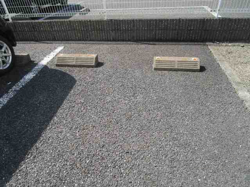 leopalace YAGAKE 주차장