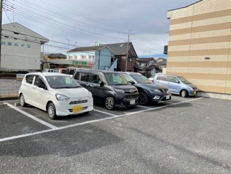 レオパレスレビュー 駐車場