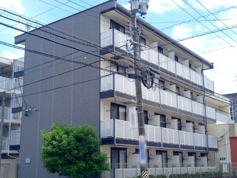 レオパレスエストーディオⅡ 外観