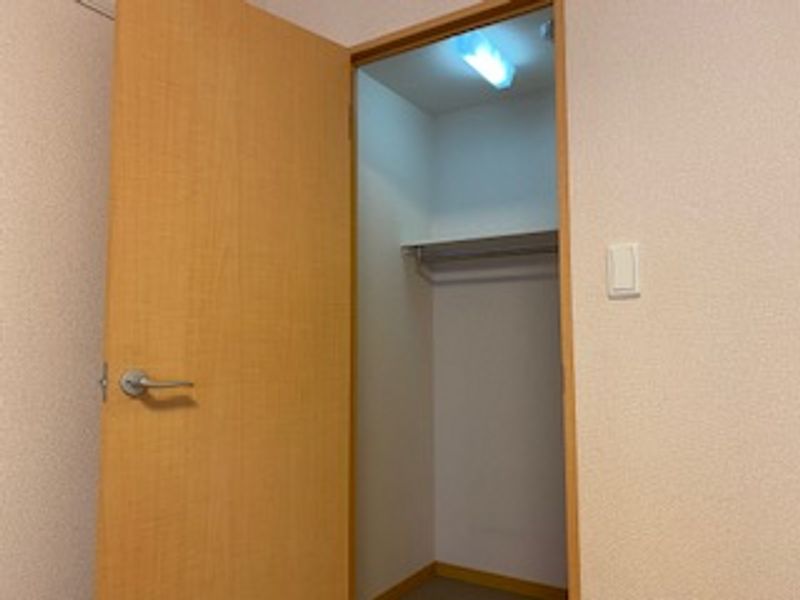 レオパレスりんぶんⅢ 収納