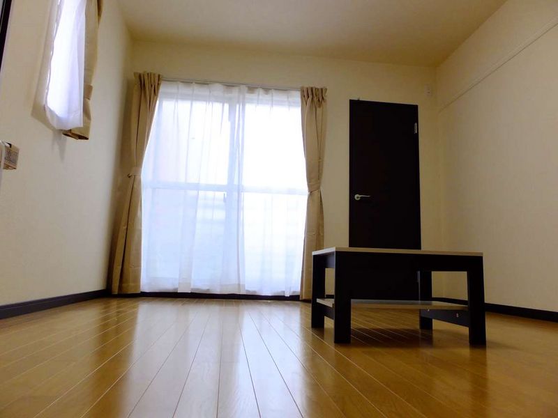 レオネクスト菜畑Ⅱ 居間