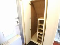 レオパレス大宮 玄関