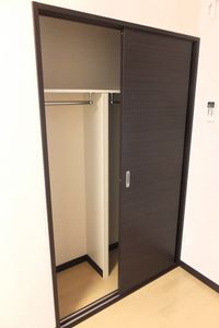 レオネクストＴＲⅡ 収納