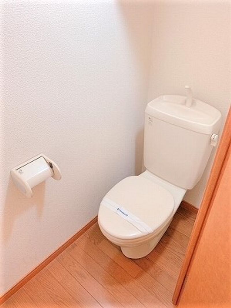 レオパレスサンシャイン松崎 トイレ