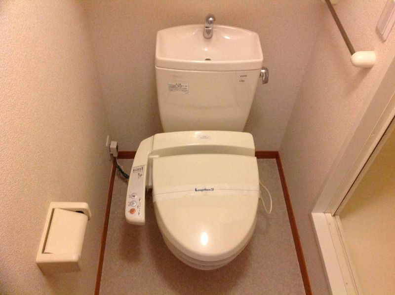 レオパレスアルプス トイレ