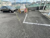 レオパレスかりがね 駐車場