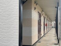 レオパレスフェニックス 玄関