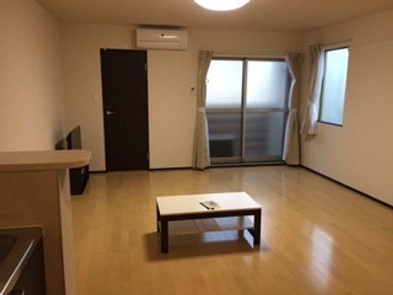 クレイノビアンカ 居間