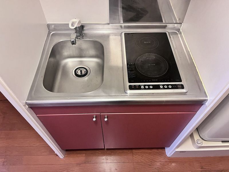 レオパレスアンソレイユ キッチン