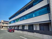 レオパレスナカジマ 駐車場