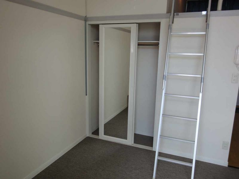 レオパレスフレッシュⅢ 居間