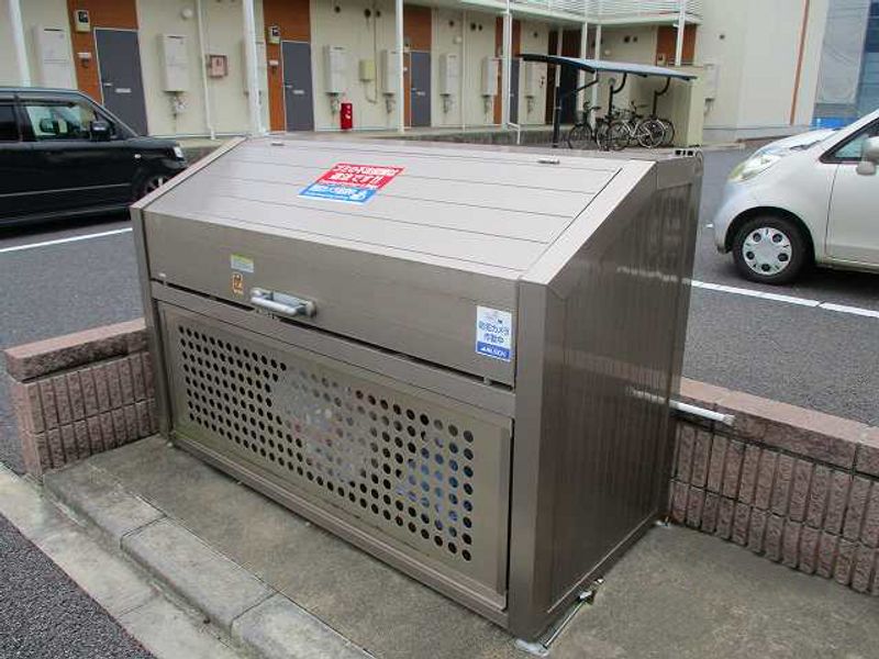 レオネクストももの木 共用部分