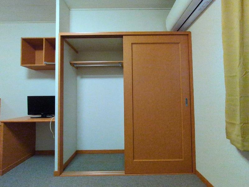 レオパレスＴＩＡ　Ⅱ 収納