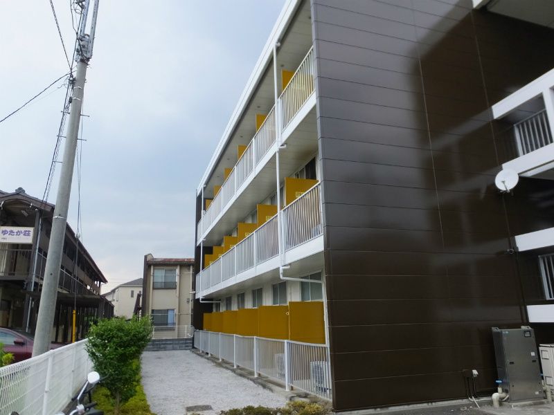 レオパレスプリムローズ前沢 外観