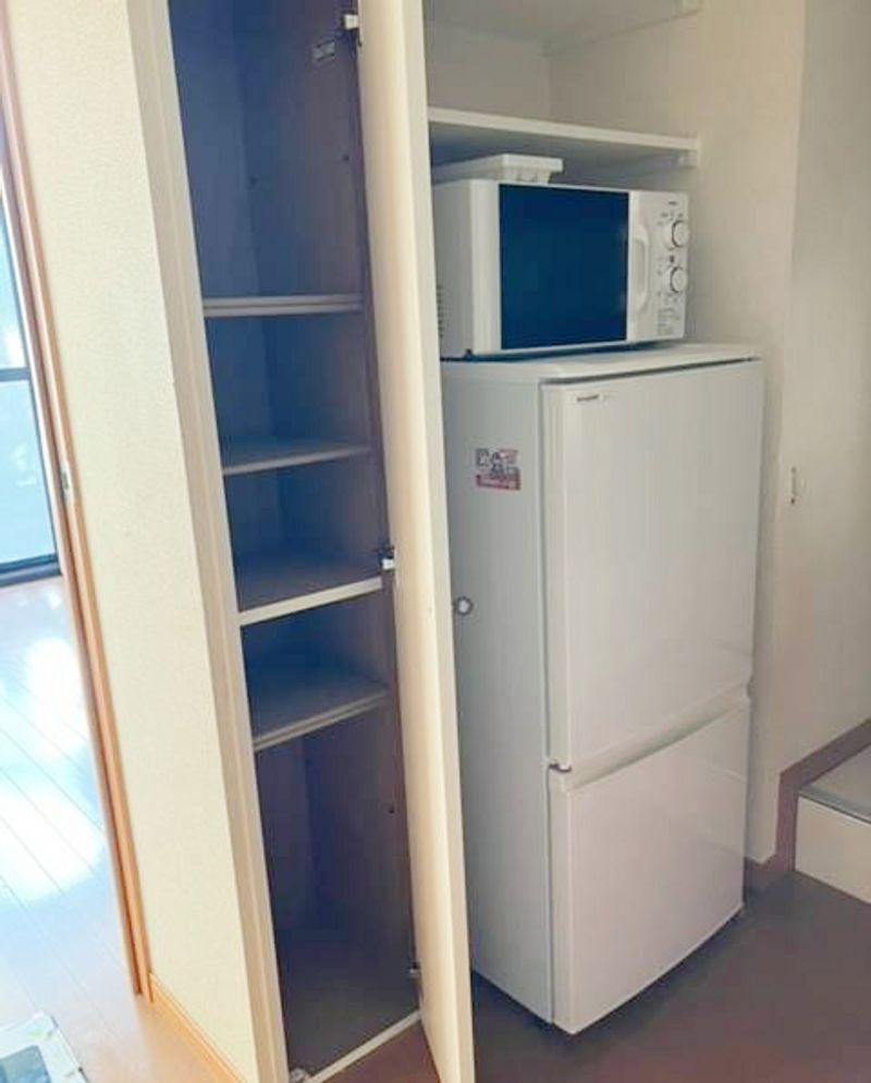 レオパレスメロディーベルイノⅡ 収納