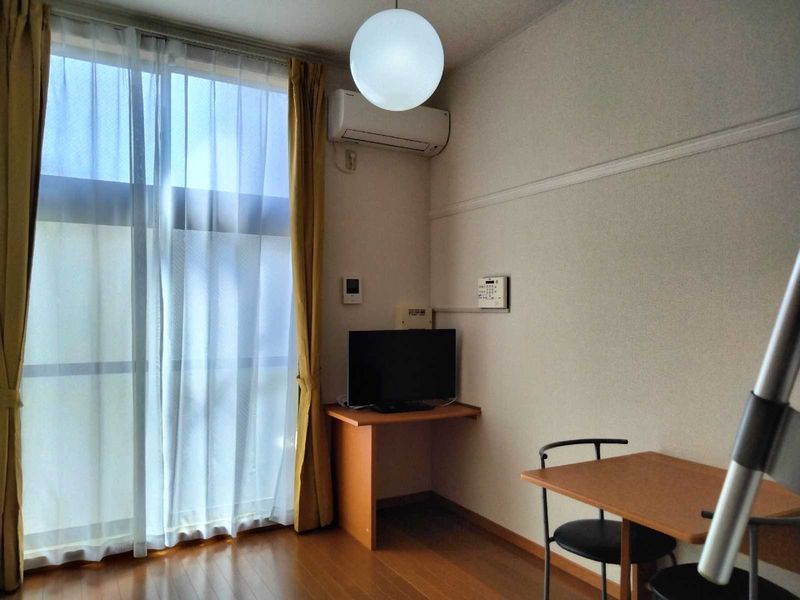 レオパレスＳｏｕｔｈＨｉｌｌ 居間