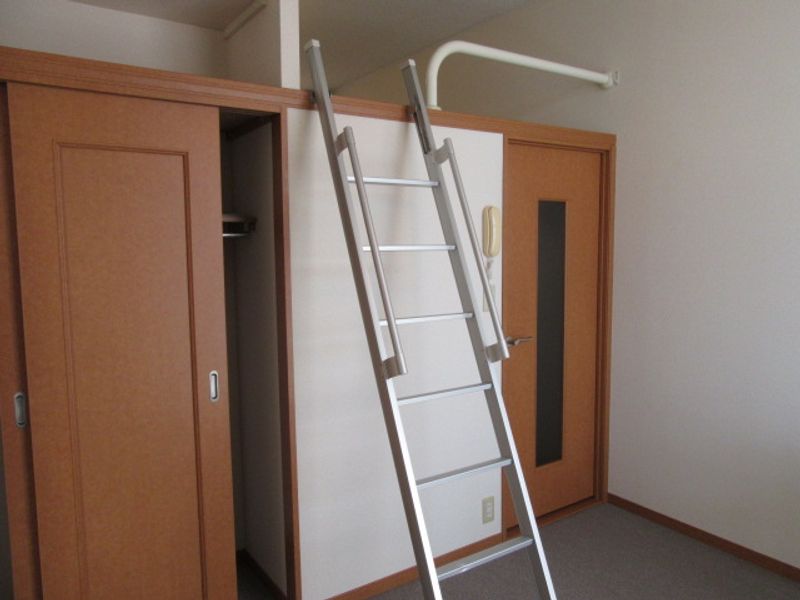 レオパレス愛