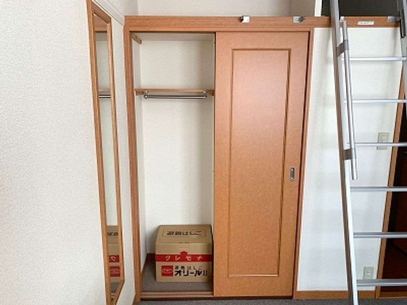 レオパレスりんどう 収納