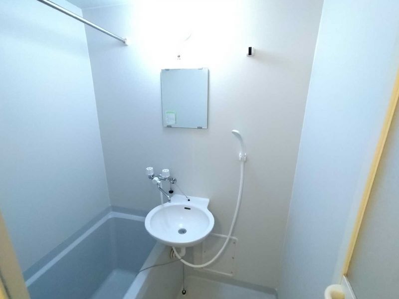 leopalace Entrare Sink