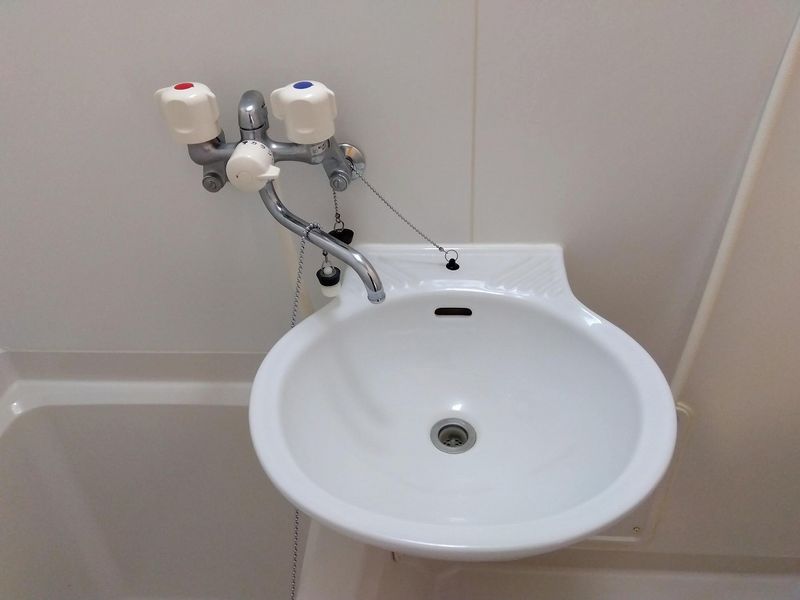 レオパレスアントラー 洗面台