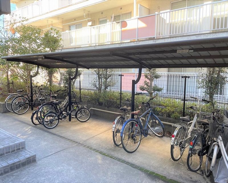 レオパレスミワノ　パーク 共用部分