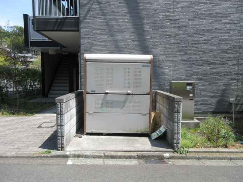 レオパレスディアコートＦ 共用部分