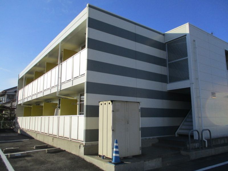 レオパレスパール２００１ 外観