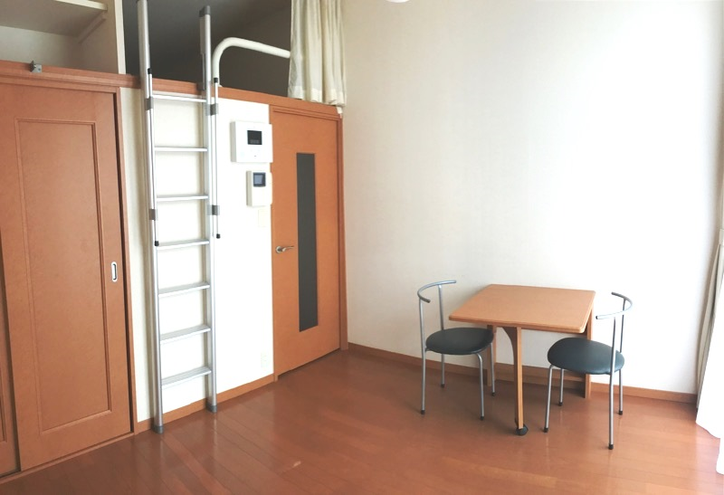 レオパレスステラⅡ 居間