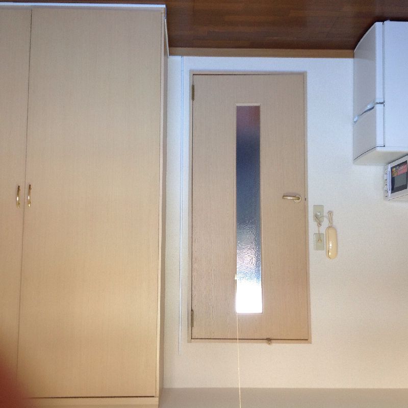 レオパレスルジュール 収納