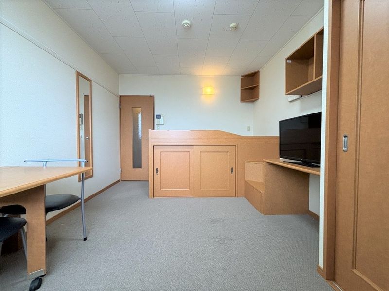 leopalace Pine Living room