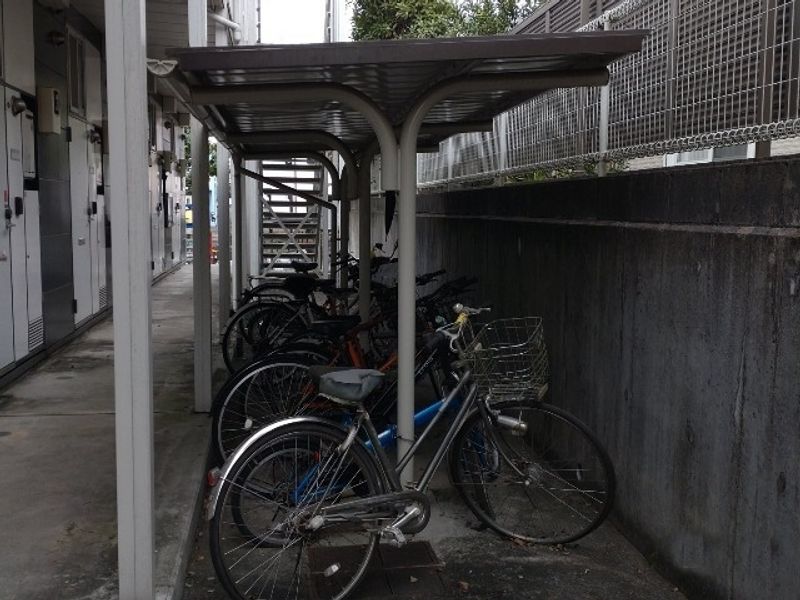レオパレス美しが丘西プラザ 共用部分