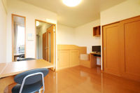 leopalace Saki Khác