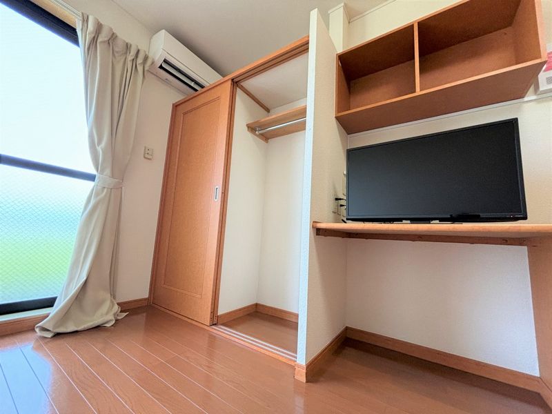 レオパレスサンライズ土屋 収納