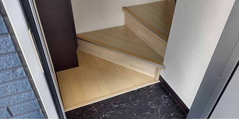 レオネクストＳコーポ山寺 玄関