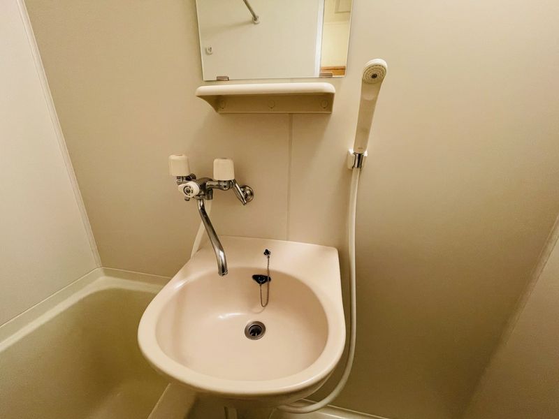 レオパレスルミエールⅢ 洗面台