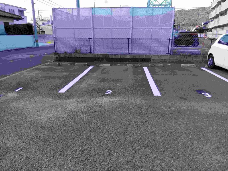 leopalace Flora Ebisuyama 주차장