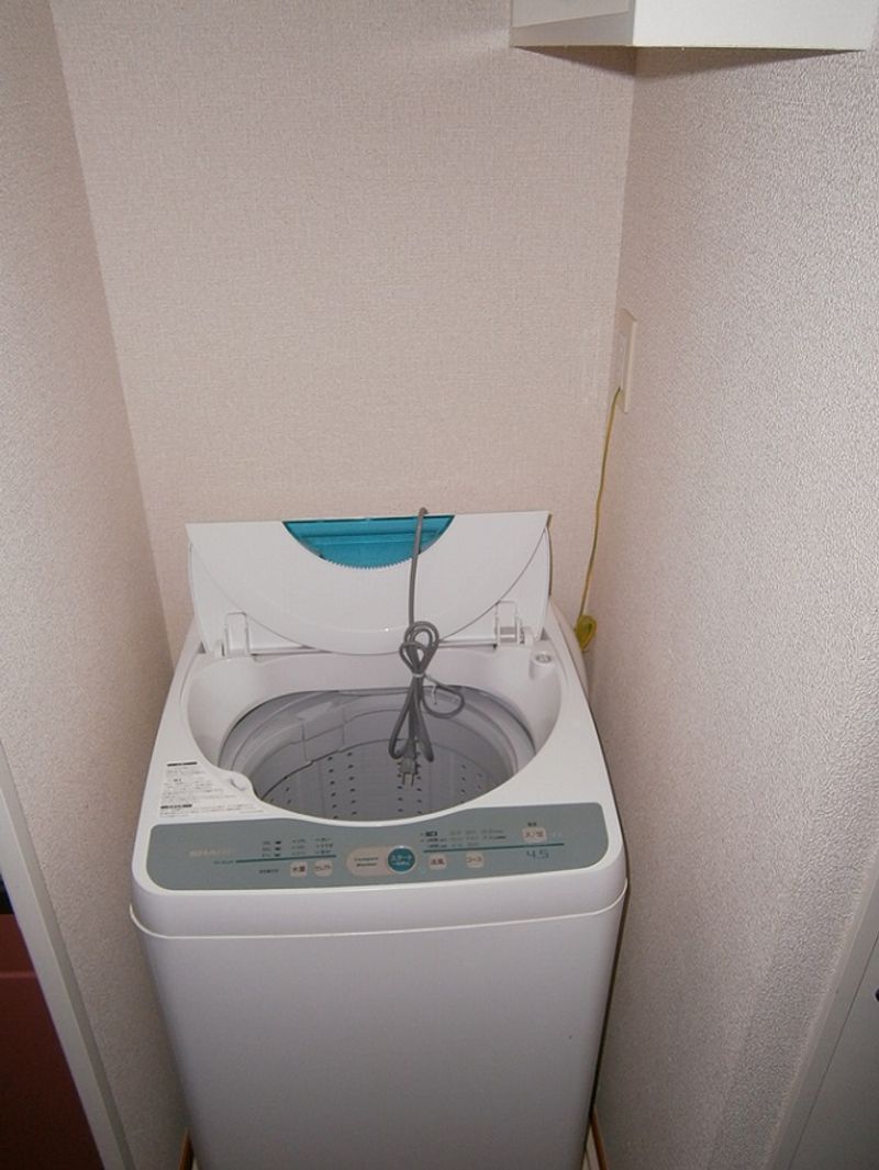 レオパレスフィオリーナ その他