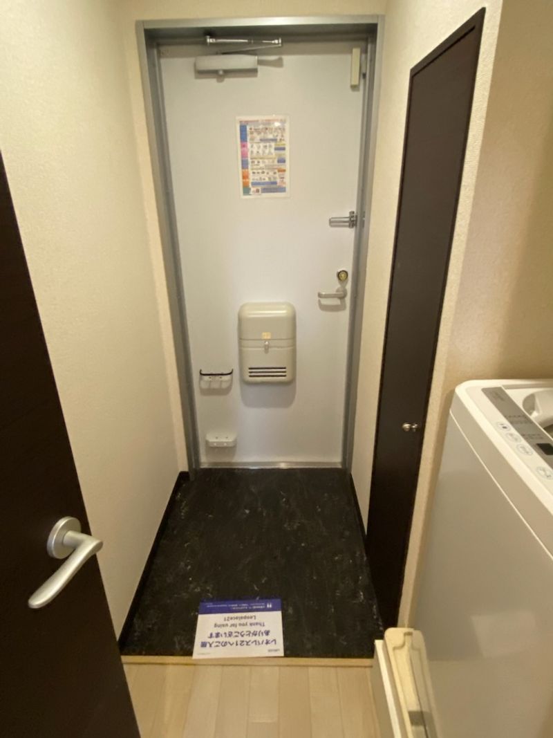レオネクストアイランド　パレス 玄関