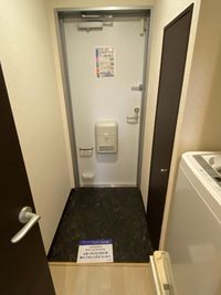 レオネクストアイランド　パレス 玄関