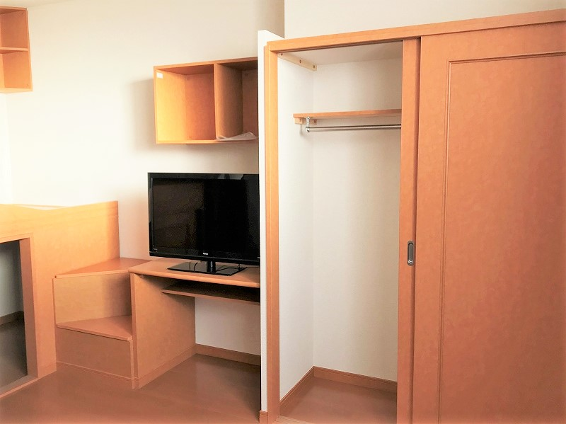 レオパレス上吉田 収納