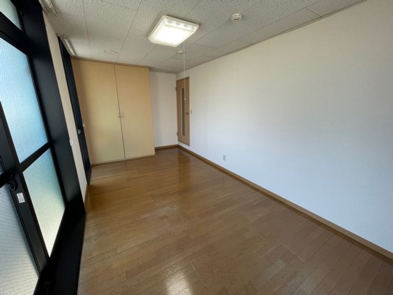 レオパレスフェリス 寝室