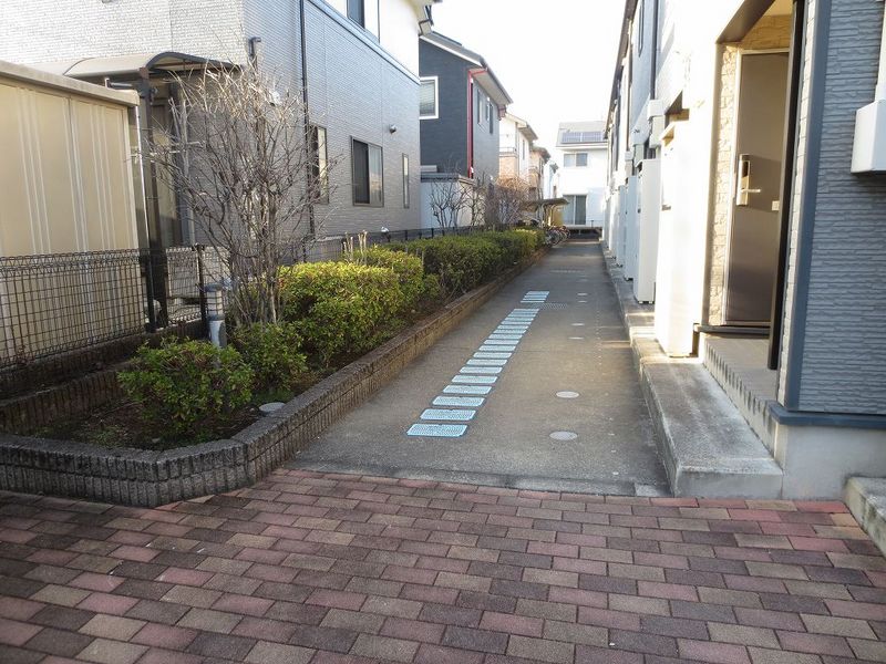 レオパレスさくら エントランス