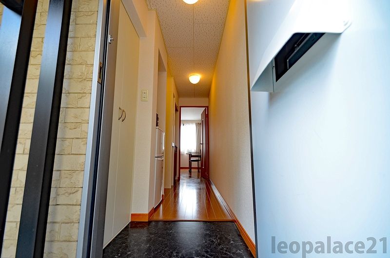 leopalace TIARA Lối vào